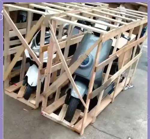 万城镇电动车运输